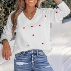 Women's Embroidered Heart V-Neck Sweater - Cupshe