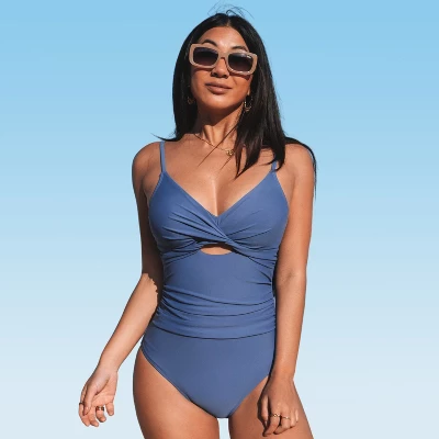 Women's Twist Front Cutout One Piece Swimsuit -Cupshe 7 Women's Twist Front Cutout One Piece Swimsuit -Cupshe - Image 7