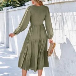 Women's V-Neck Smocked Midi Dress - Cupshe 8 Women's V-Neck Smocked Midi Dress - Cupshe -BLAZER GUEST 3ac45f40 3daa 4a44 a04e e7df8a926a0d