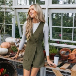 Women's Corduroy Wrap Romper - Cupshe -BLAZER GUEST 3c6aefec cce0 4679 8cf8 d7e7b7c1a4bb