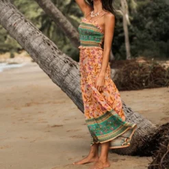 Women's Floral Paisley Smocked Maxi Dress -Cupshe 9 Women's Floral Paisley Smocked Maxi Dress -Cupshe -BLAZER GUEST 48d361d4 5262 4104 84a7 6b7ac728c642