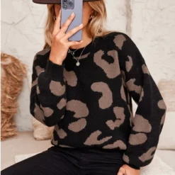 Women's Leopard Print Drop Sleeve Sweater - Cupshe