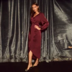 Women's Elegant Satin Surplice Draped Tulip Hem Midi Dress - Cupshe 7 Women's Elegant Satin Surplice Draped Tulip Hem Midi Dress - Cupshe -BLAZER GUEST 740d43e9 260a 4f1f 8836 5af2ed9c06d4