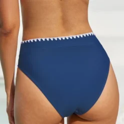 Women's Shell Stitch Cheeky Bikini Bottom - Cupshe 7 Women's Shell Stitch Cheeky Bikini Bottom - Cupshe -BLAZER GUEST 74a7713a f3f5 4229 b096 03505c765bee