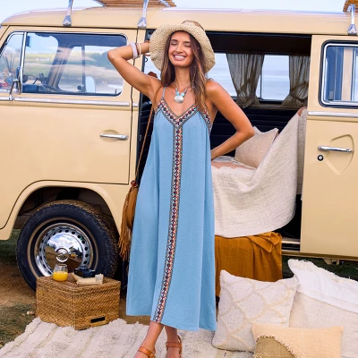 Women's Boho Chic Embroidered Straight Maxi Dress - Cupshe 1 Women's Boho Chic Embroidered Straight Maxi Dress - Cupshe