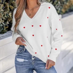 Women's Embroidered Heart V-Neck Sweater - Cupshe 9 Women's Embroidered Heart V-Neck Sweater - Cupshe -BLAZER GUEST 81f39def 8638 432d bbcb 2a1678a97079