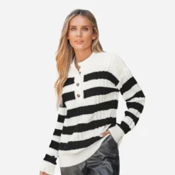 Women's Striped Half-Buttoned Sweater - Cupshe -BLAZER GUEST 829ef0e4 9921 4bae 8d50 72726719466b