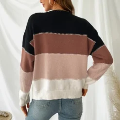 Women's Long Sleeve Colorblock Knit Round Neck Sweater - Cupshe -BLAZER GUEST 8df7cb91 3da9 4a93 af3f 3b290d441b80