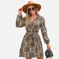 Women's Ornate Print Surplice Neck Mini Dress - Cupshe 15 Women's Ornate Print Surplice Neck Mini Dress - Cupshe -BLAZER GUEST 9025d39b 6355 441a 8ede 00daf3875115