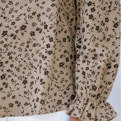 Women's Ditsy Floral Trumpet Sleeve Top - Cupshe 1 Women's Ditsy Floral Trumpet Sleeve Top - Cupshe