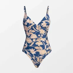 Women's Floral V Neck One Piece Swimsuit - Cupshe 11 Women's Floral V Neck One Piece Swimsuit - Cupshe -BLAZER GUEST a3a1060c 7fba 4b83 8183 a9c10389d5f8