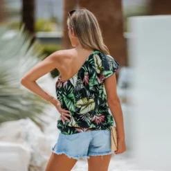 Women's Leaf Ruffled One-Shoulder Top - Cupshe -BLAZER GUEST ac6e3391 ff2a 40ba ab9b b751e1ed76d7