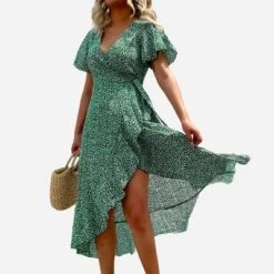 Women's Speckled Print Flared Sleeve V Neck Maxi Dress - Cupshe - Green -BLAZER GUEST c7bc0f61 ee6b 425a b71c d48aa7a8c9b8