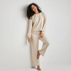 Women's Beige Ribbed Knit Long Sleeve Top & Pants Pajama Set - Cupshe -BLAZER GUEST cbaeda70 aa01 479b 9182 93a15f5df998