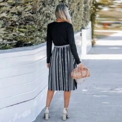 Women's Geo Print Belted Midi Dress - Cupshe -BLAZER GUEST d2a876ed 88b2 4af1 a975 33a2be6c0965