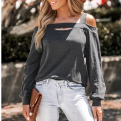 Women's Onyx Cutout Open-Shoulder Tee - Cupshe -BLAZER GUEST d4361198 3f4d 4be4 9ceb 24f3e2695f52
