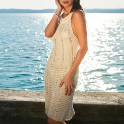 Women's Crochet Round Neck Cover-Up Dress - Cupshe -BLAZER GUEST deebf7e7 e5bf 4359 ac1c b061206a5444