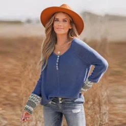 Women's Geo Print Half-Buttoned Henley Sweater - Cupshe